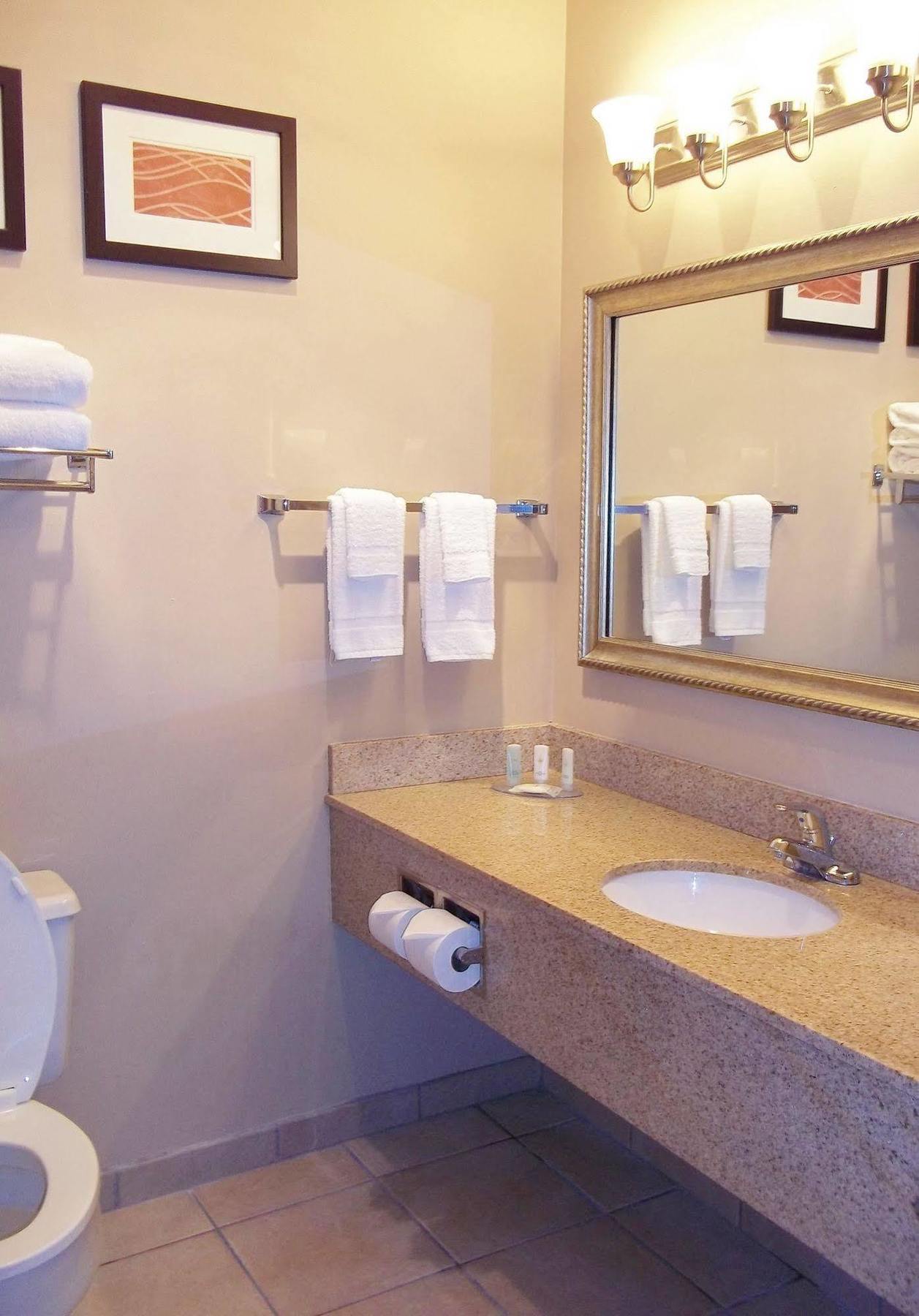 Four Points By Sheraton Omaha Midtown Zewnętrze zdjęcie
